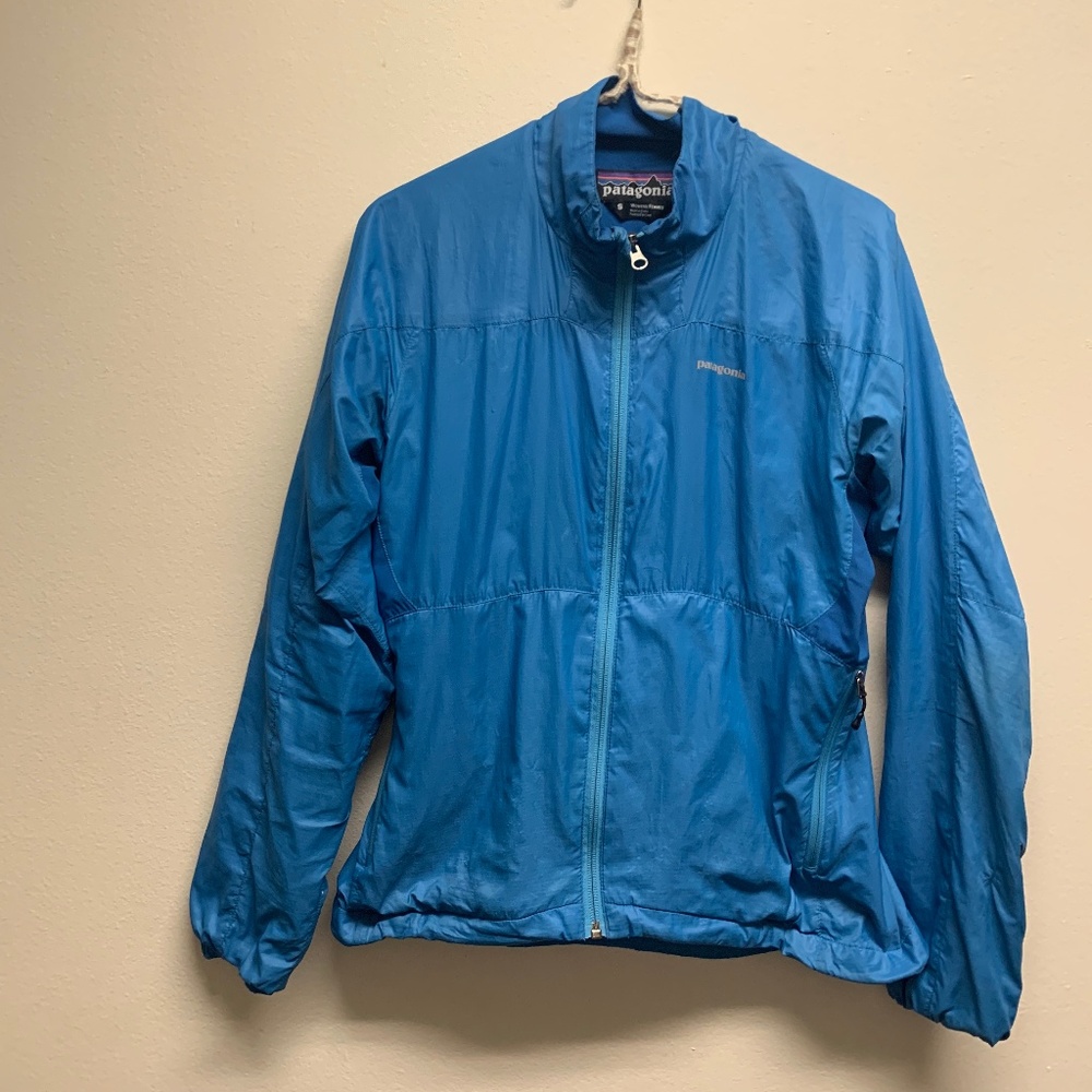 Lightweight Blue Patagonia Jacket